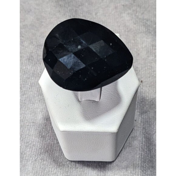 Glam Goth Faceted Teardrop Heavy Black Ring Size 8 1/2 - Picture 2 of 9
